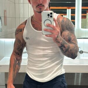 NEW BALANCE Men White Tank Top WIFE BEATER SLEEVELESS SHIRT VEST RIBBED COTTON L